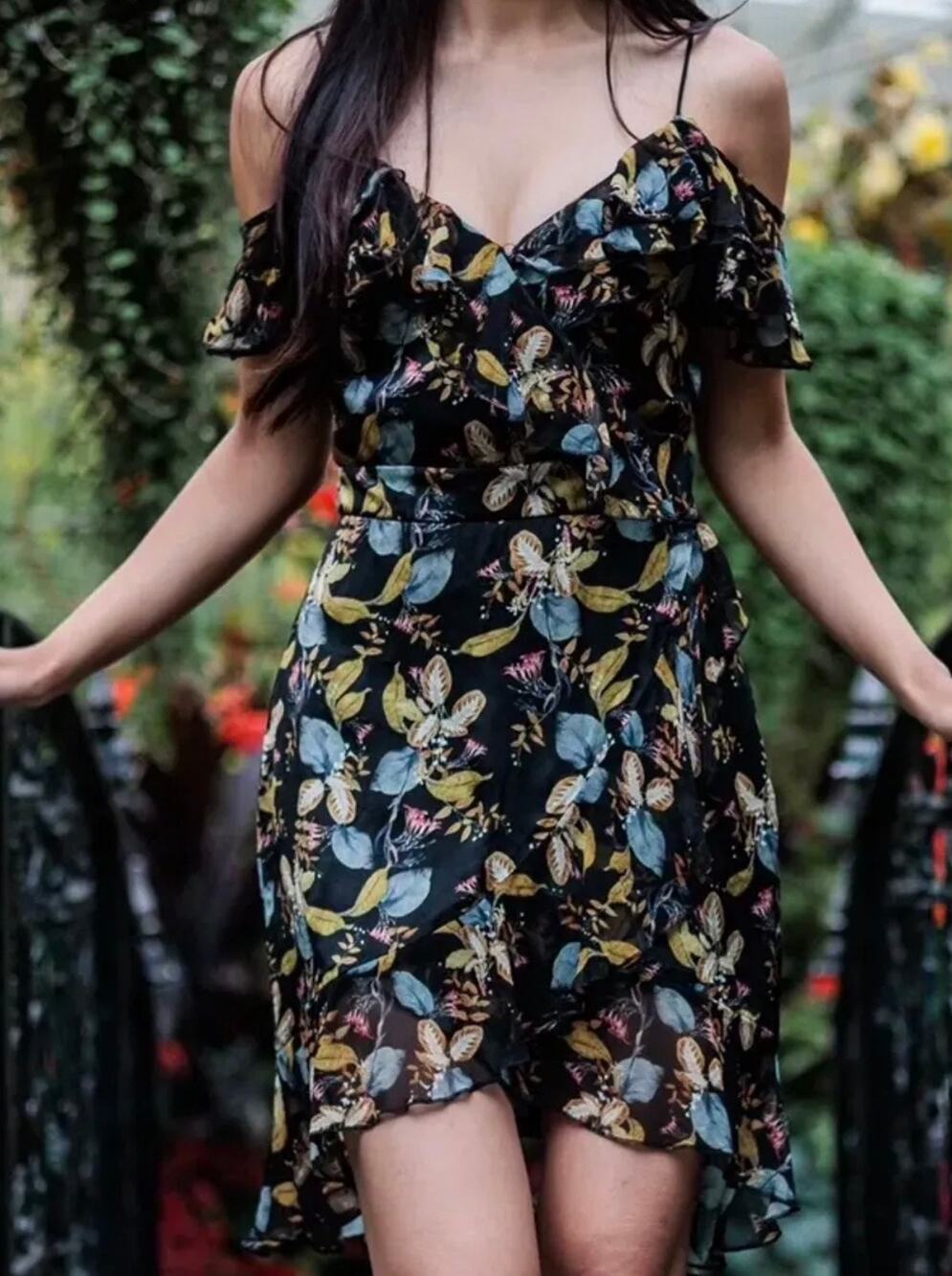 Nicholas Ava Black Silk Green & Yellow Floral Wrap Dress size 8